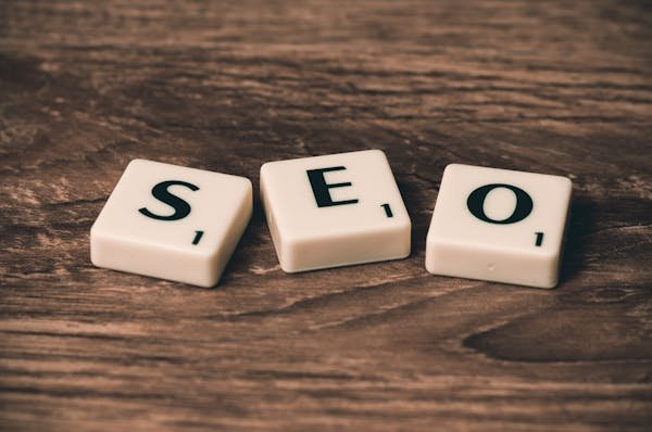 Top 10 outils seo pour améliorer votre présence en ligne